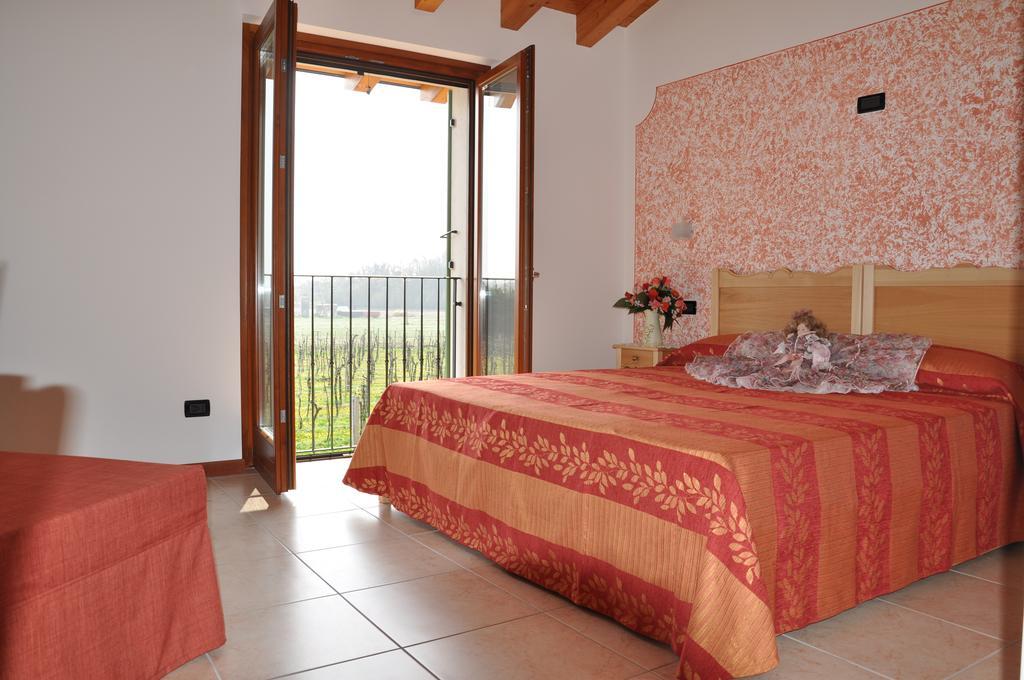 Agriturismo Ai Ciliegi Bardolino Cameră foto
